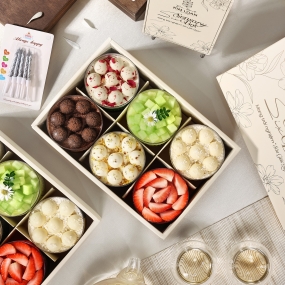 Six Sensory Box