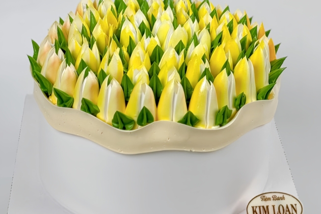 Bánh kem hoa tulip đẹp tại TP.HCM