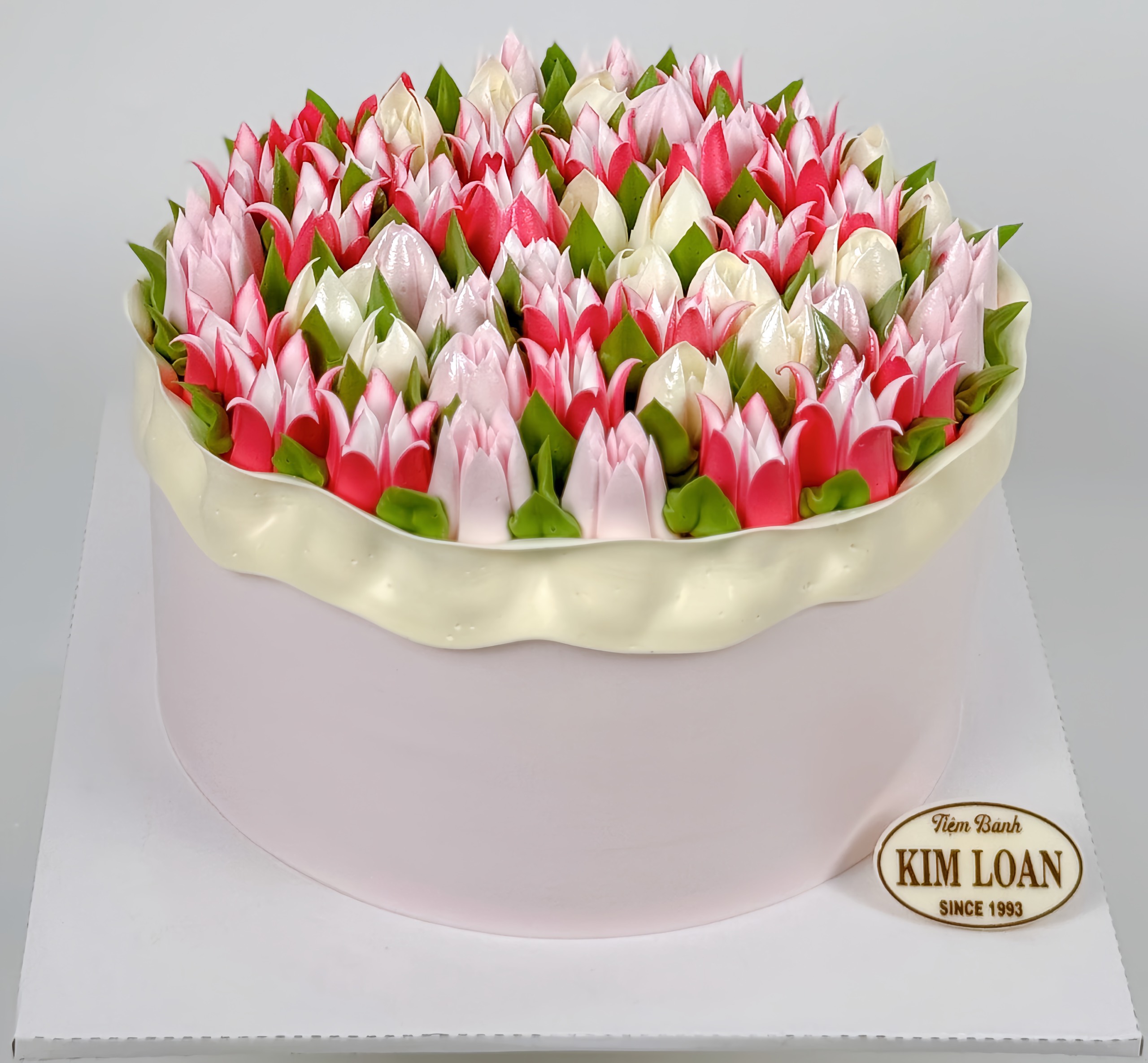 Bánh kem hoa tulip