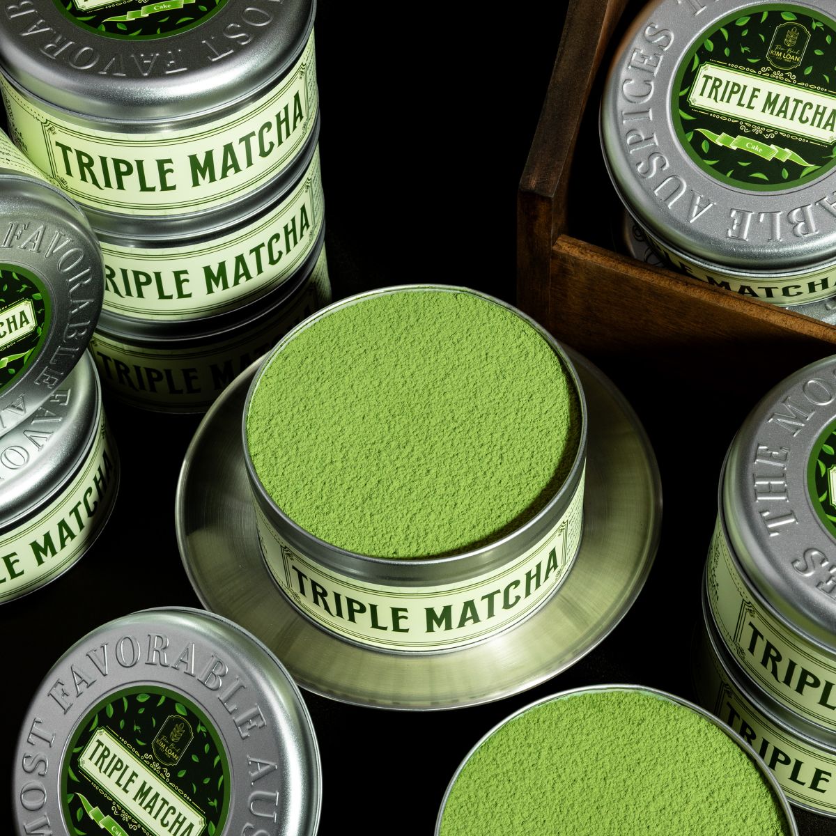bánh hộp thiếc triple matcha trà xanh 