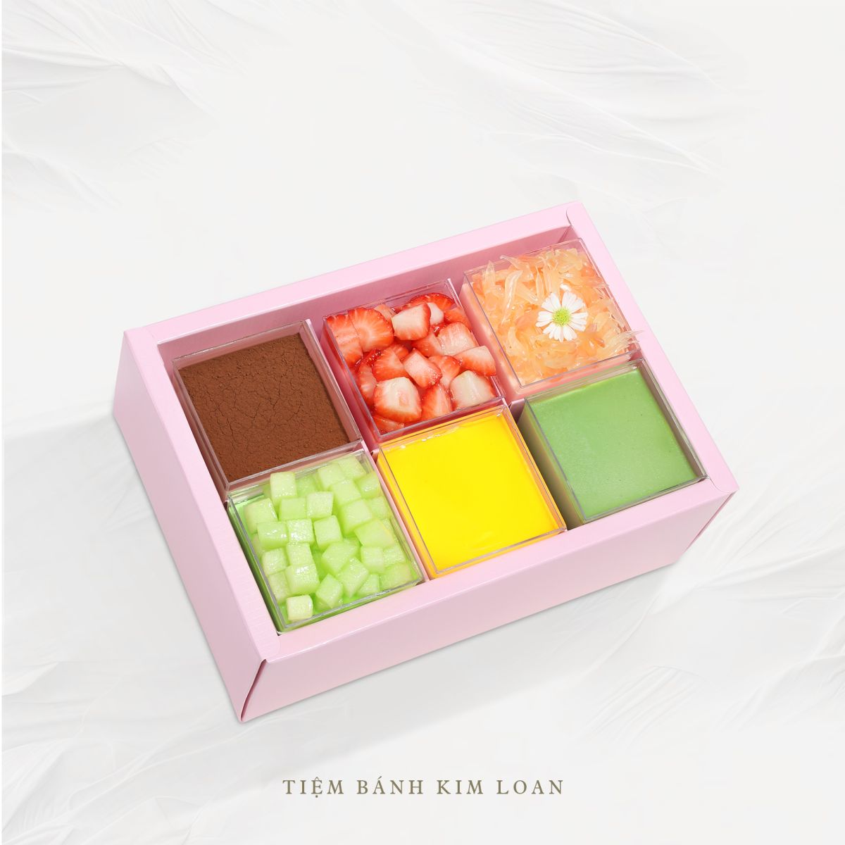 set hộp quà tặng bánh mousse mix 6 vị tiệm bánh kim loan