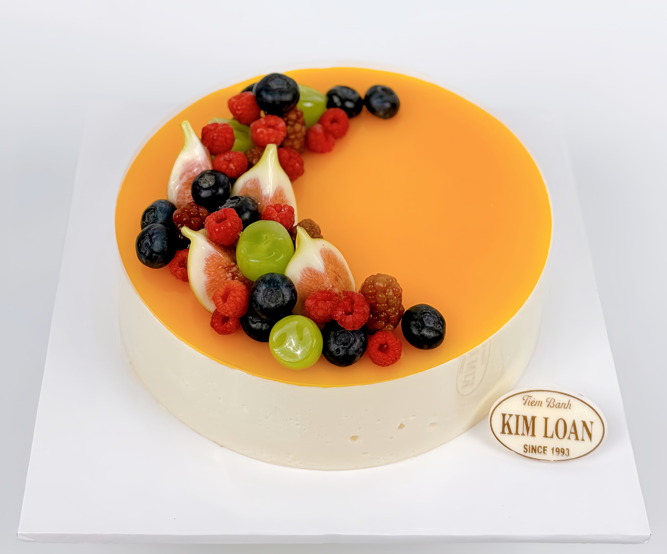 Bánh mousse chanh dây