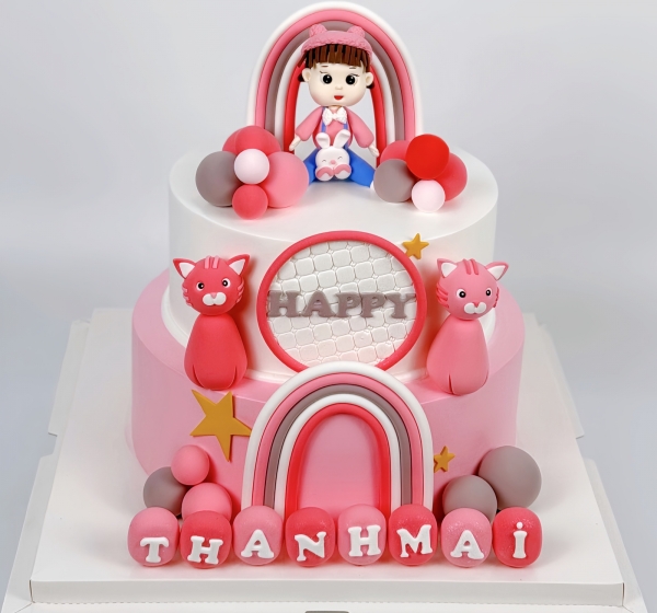 Bánh kem 2 tầng trang trí mèo dành cho các bé gái