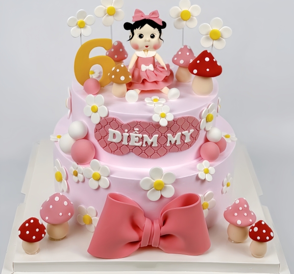 Bánh Kem Hai Tầng Tạo Hình Nấm Cho Bé Gái