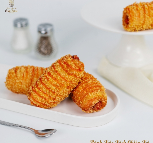 Bánh Xúc Xích Chiên Xù